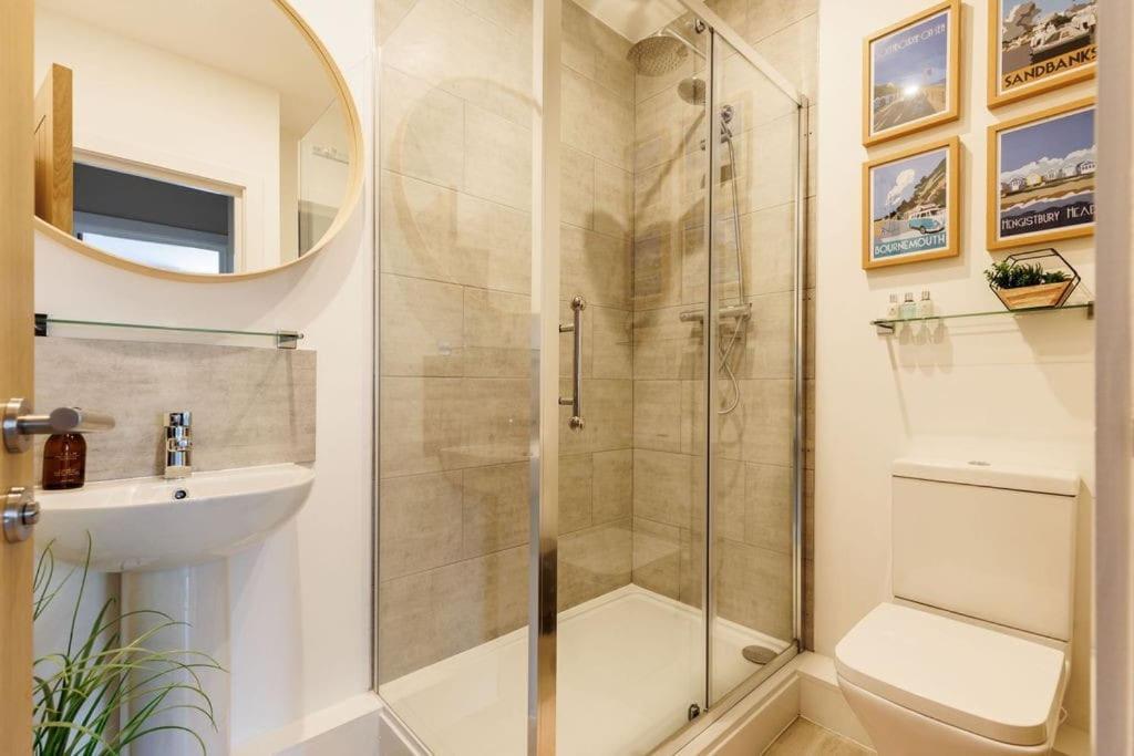 Modern 2 Bed, Cliff Top & Parking, F6 Bornemouth Extérieur photo